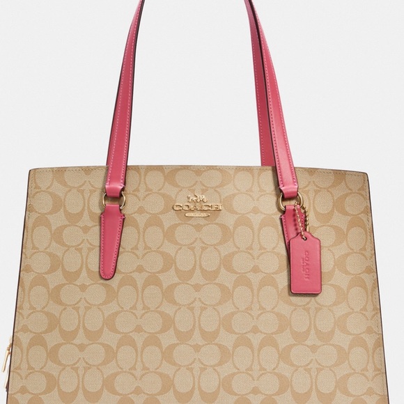 COACH Carryall 40 In Signature Canvas **limited - brand new** - Picture 2 of 4